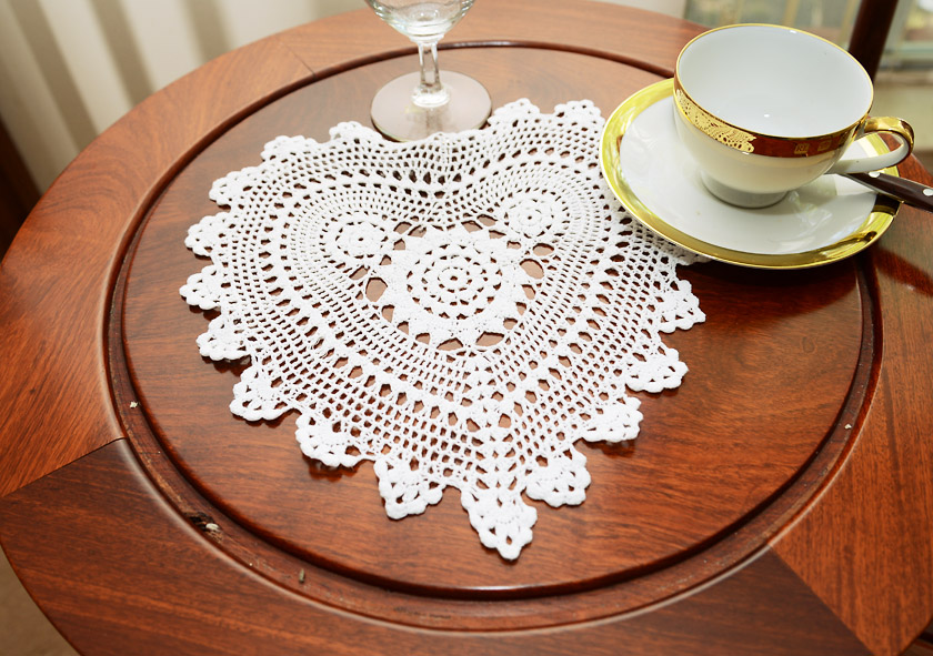12" heart crochet doily