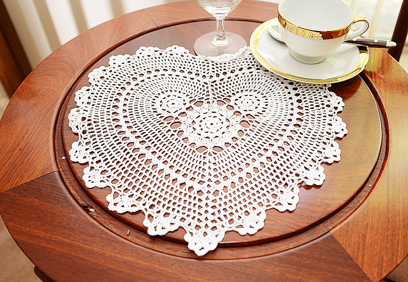 heart crochet doily
