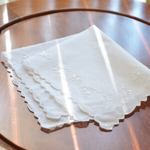 Classic Handkerchief with Scalloped & Embroidered. 13″x13″
