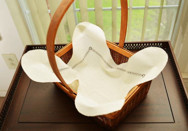 Ivory Hemstitch Bunwarmer