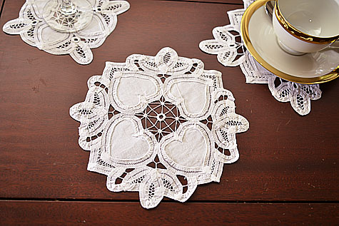 round happy heart battenburg