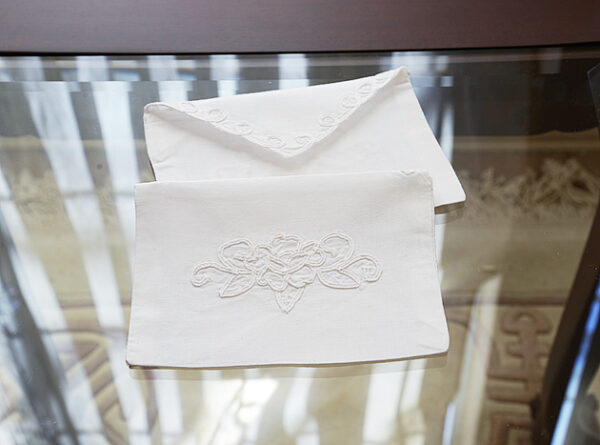 Imperial Battenburg Gift Envelopes