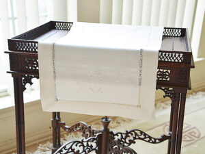Table Runner. Hemstitch. Cotton. Pearl Ivory Color