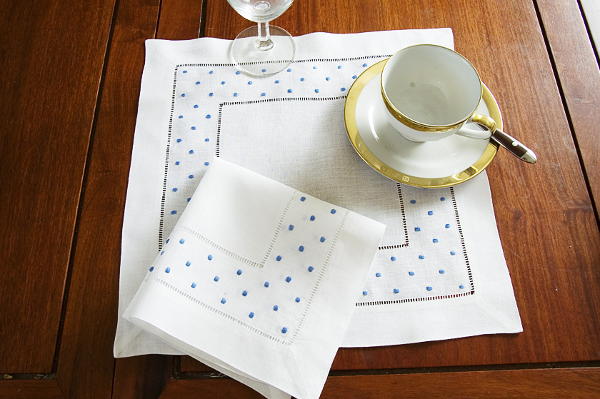 square linen hemstitch placemta. French Blue polka dots
