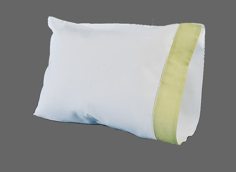 Baby Pillowcase Willow Green color broder